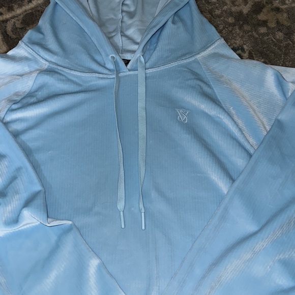 sweat shirt - Picture 2 of 3